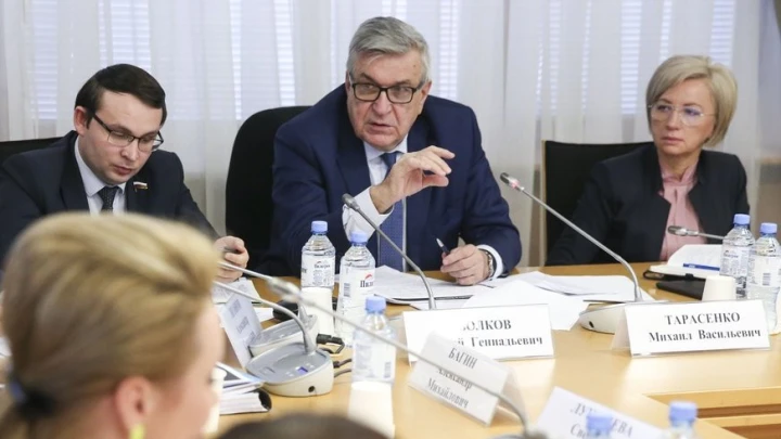 Baza: депутат Госдумы Тарасенко после смерти проголосовал 11 раз