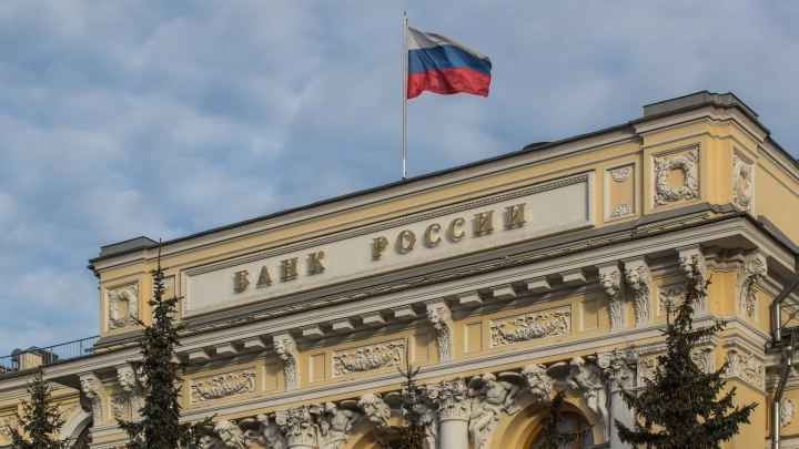 Чиновники в России играют в горячую картошку: Пас Набиуллиной, и мяч снова на стороне ЦБ