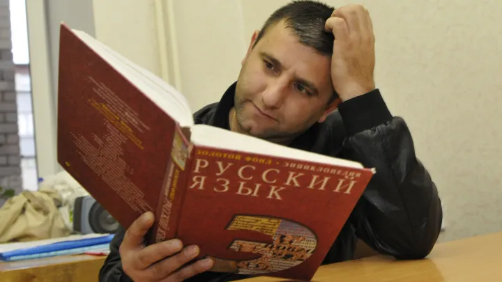 ТОП-5 получателей гражданства: в России стали на треть реже выдавать паспорта мигрантам