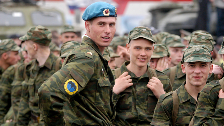 В России завершился весенний военный призыв: Итоги и результаты