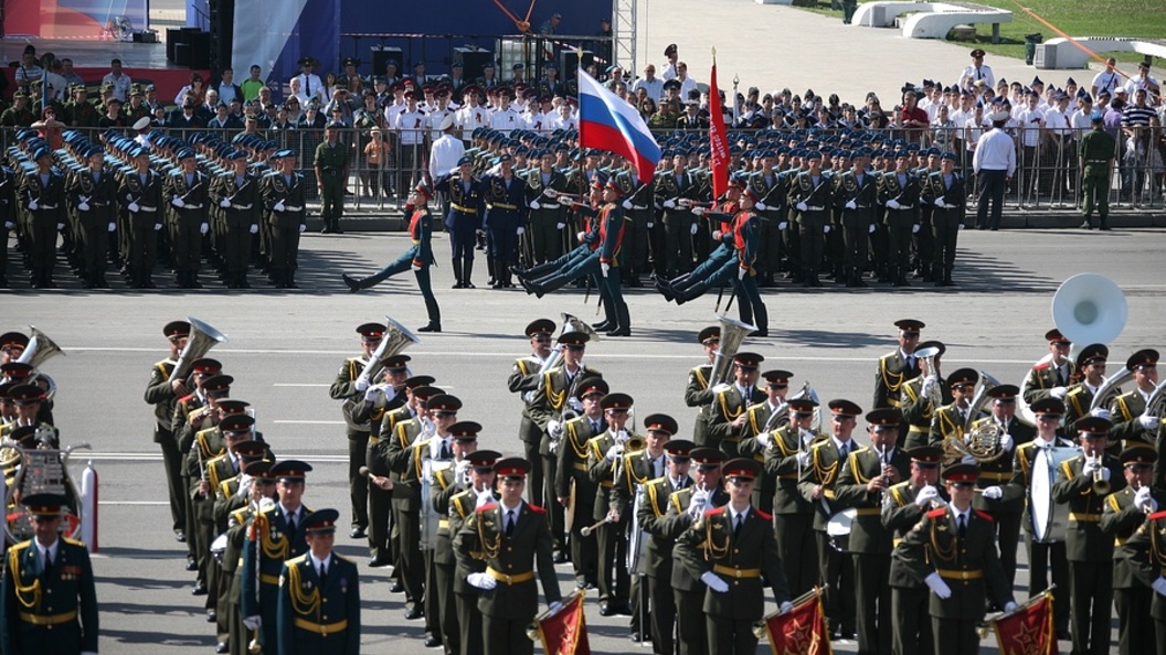 Победа ростов на дону. Парад Победы 24 июня в Ростове на Дону. Парад Победы в Ростове 1945. Военный парад 9 мая 2012. Парад Победы 2012 Ростов.