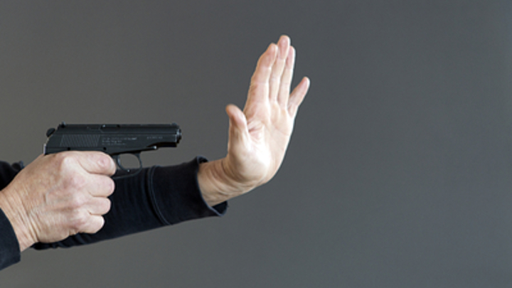 В Абхазии открыли стрельбу по русским туристам