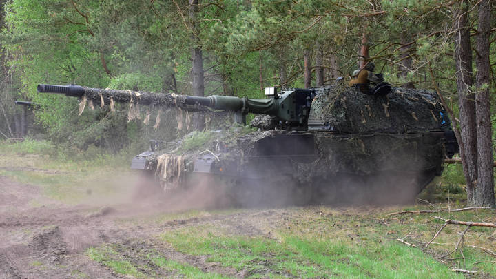 Завязли в грязи: Немецкие САУ PzH 2000 не приспособлены к украинской распутице - NYT