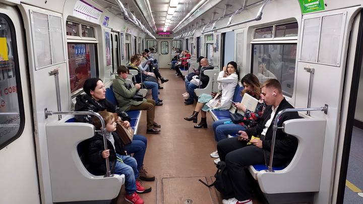 В Москве продлили акцию «Время ранних» для пассажиров метро: чем она полезна и где действует