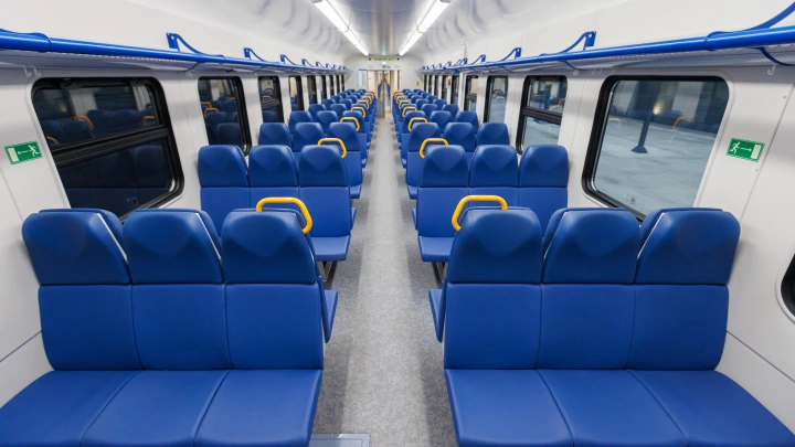 Тревожное сообщение в положительном ключе. Что значит набор сотрудников в русские аэропорты?