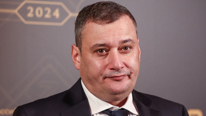 Хинштейн пообещал поддержать иск ГП о взыскании ₽3 млрд с руководства курской корпорации