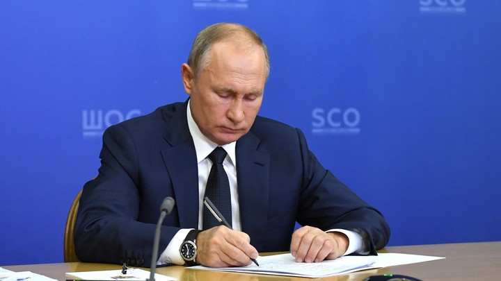 Глава ФНС удивил Путина всего двумя цифрами