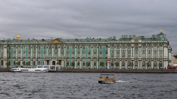 Впервые за 160 лет: Санкт-Петербургу грозит наводнение из-за сильного ветра