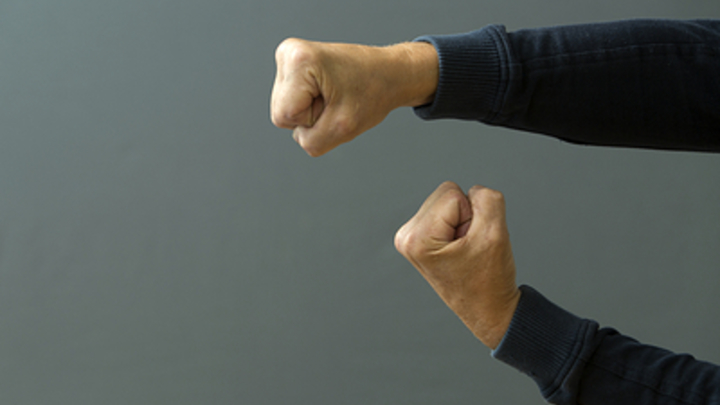 Мигранты устроили бойню на футбольном поле в Москве