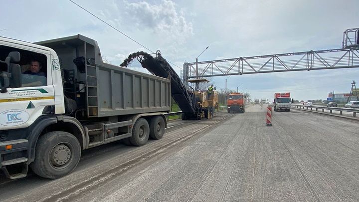 Дорожники начали ремонт южного подъезда к Ростову-на-Дону со стороны Батайска. Пути объезда
