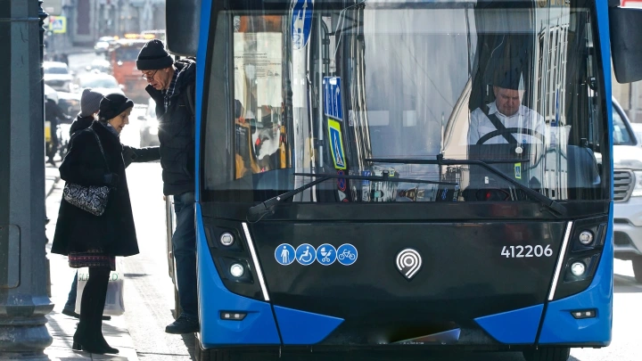 В Москве электробус насмерть сбил пешехода