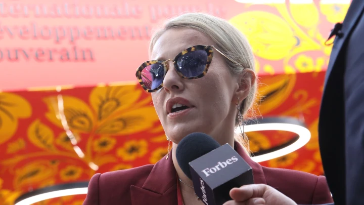 Команда Собчак начала умолять. Услышали даже в Латвии