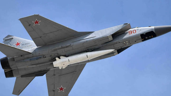 ВКС России гиперзвуковым оружием поразили ЗРК Patriot в Киеве