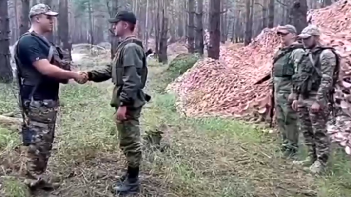 На линии фронта: челябинские бойцы получили государственные награды в зоне СВО
