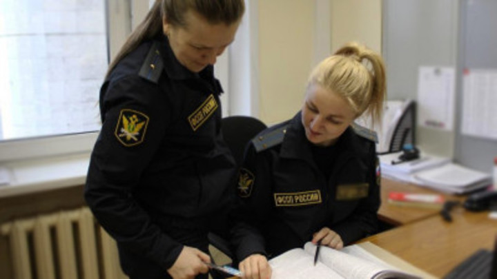 Юристу из Подмосковья задолжали почти два миллиона зарплаты