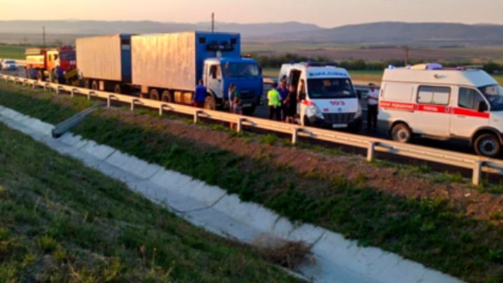 В Крыму задержали организатора перевозки попавшего в ДТП микроавтобуса