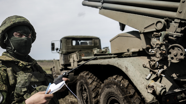 Военкоры сообщают о массированных ударах русской армии