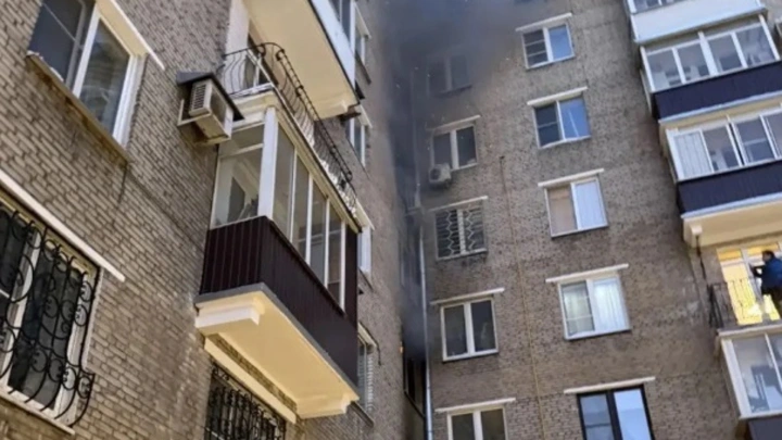 После пожара во всей восьмиэтажке на Пресненском Валу  СК начал проверку