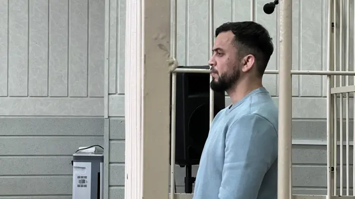 В Новосибирске вынесли приговор мигранту-бойцу ММА, убившему женщину и ребёнка