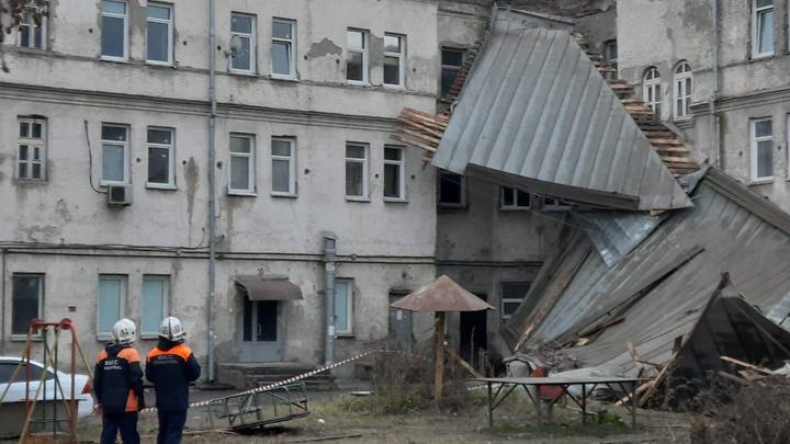 Экстренное предупреждение из-за сильного ветра объявили 23 октября в Новосибирской области