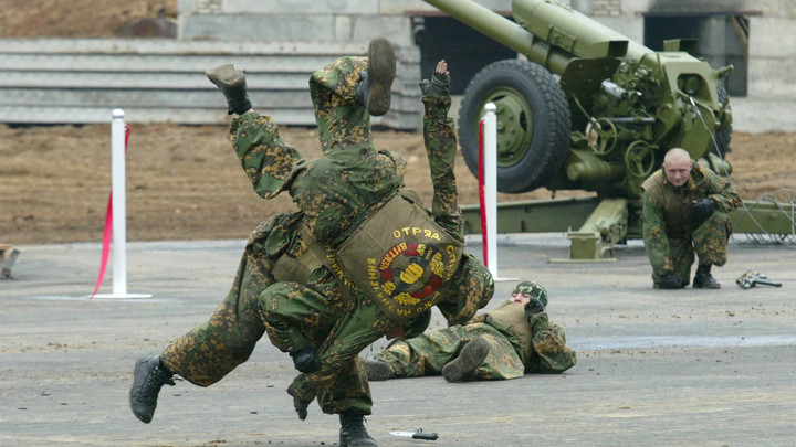 Интрига с дракой и стрельбой на тестах краповых беретов разрешена