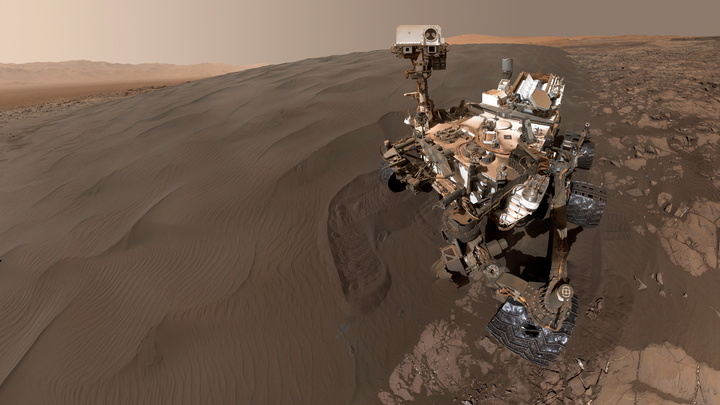 Аппарат Curiosity заснял идеально ровный круг из камней на Марсе