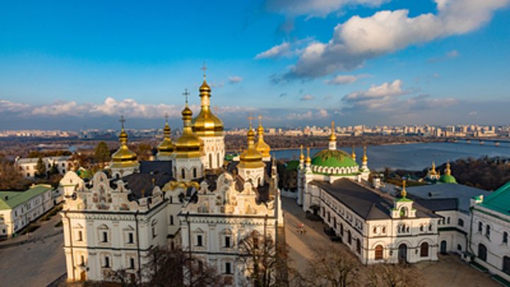СБУ ищет диверсантов и оружие в Киево-Печерской Лавре