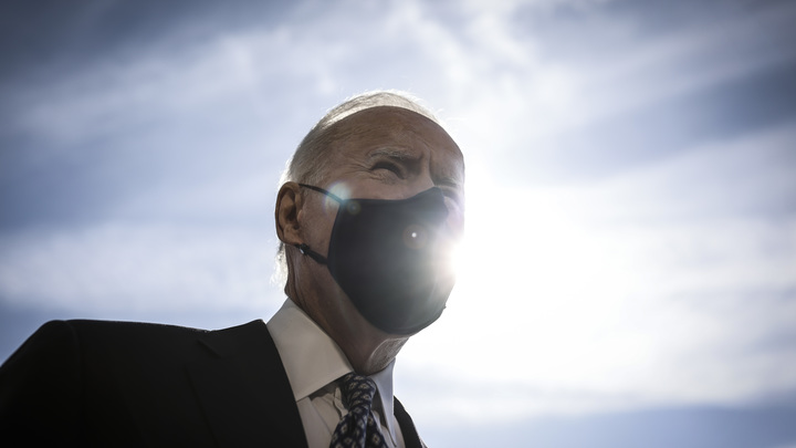 То бублик не тем местом зашёл, то коварный трап: Западный позор президентов