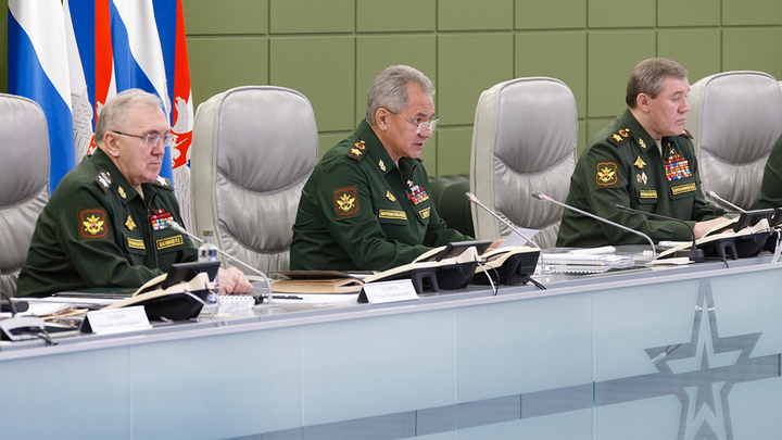 Закулисье большой политики: Короткий ответ Шойгу заставил Байдена звонить в Кремль