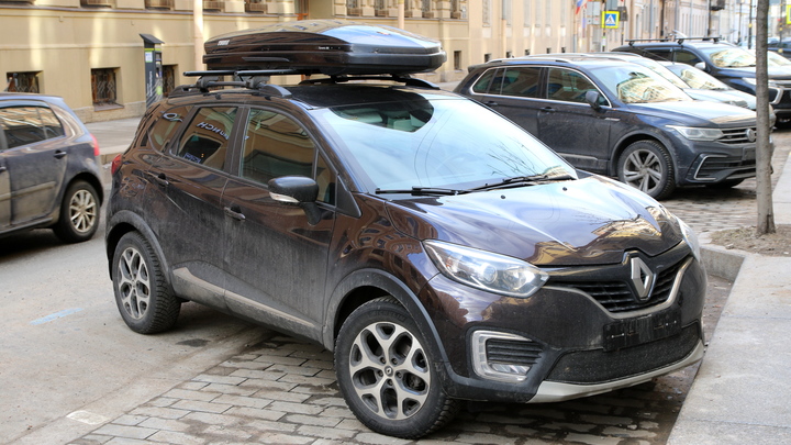 В центре Перми запретят парковаться возле зданий правительства и Заксобрания