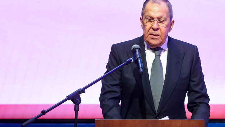 Лавров вернул бумерангом слова постпреда США о не той комнате