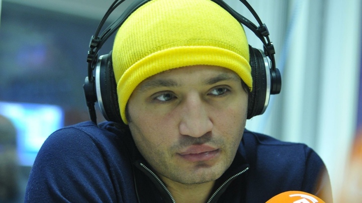 Трусами она его била?: Рустам Солнцев оправдал выходку участницы Дома-2 в такси