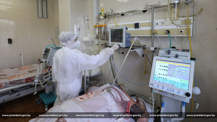 Минздрав заключил контракт с китайской компанией Sinopharm на строительство больниц