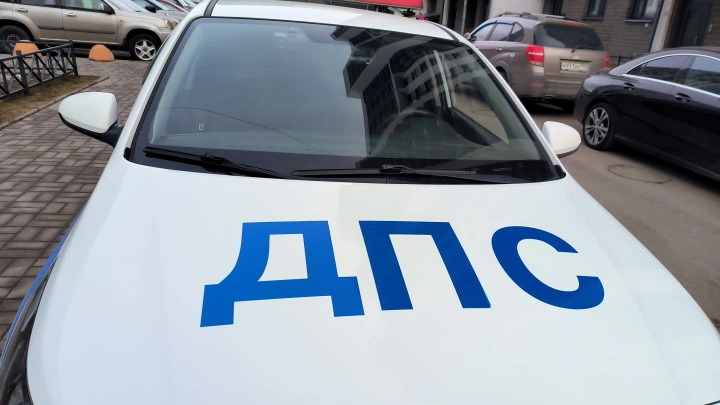Штраф за непропуск машин с мигалками увеличат до 10 тысяч рублей