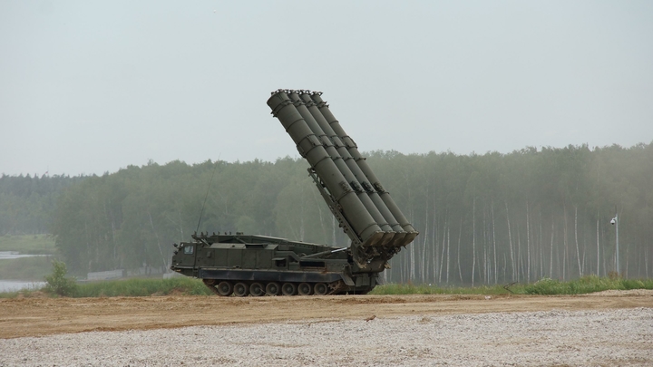 Эксперт: Американцы нарываются на С-300, лишь бы не уходить из Сирии