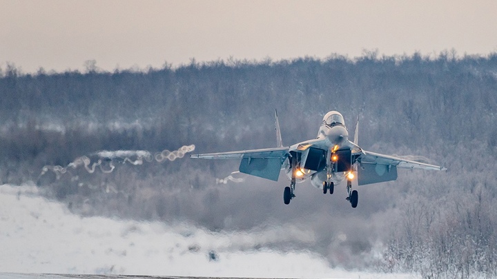 Новым ударом по аэродрому Староконстантинов ВС России уничтожили ЗРК NASAMS и Crotale-NG