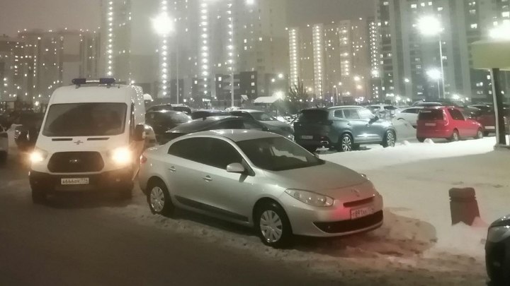 Тело подростка обнаружили в челябинской квартире