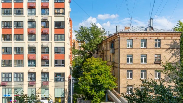 Собянин: На юге и юго-востоке Москвы по программе реновации передали под заселение 57 домов