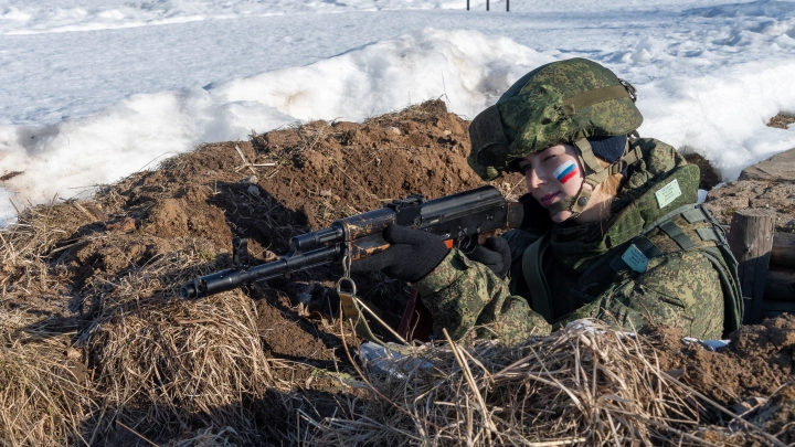 Противника выдавливают в сторону Боровой: свежая сводка с фронтов СВО от военкоров