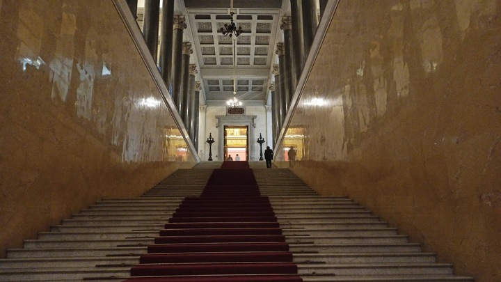 Мистер Да Да Да Да Да? Дворец Путина обнажил смущающую правду о президенте России