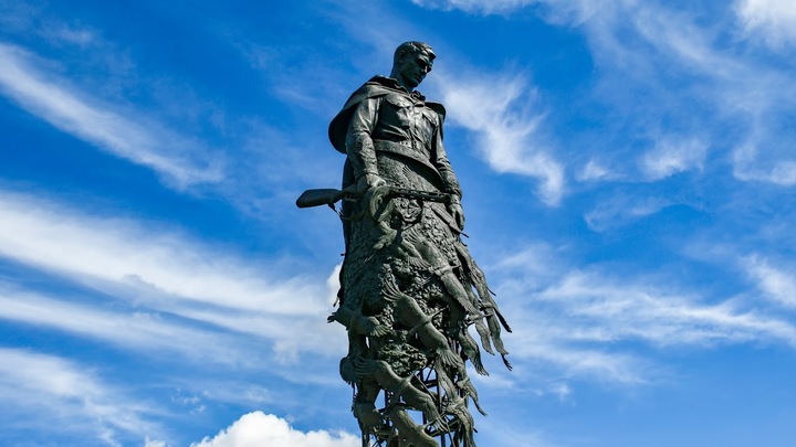 Захарова выдала России пугающее пророчество: Нас ждут страшные времена