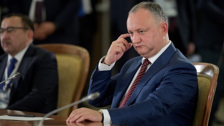 В Молдавии завели новое уголовное дело против экс-президента Додона