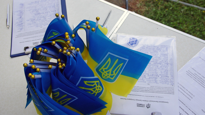 Останавливают на улицах, заставляют говорить: На западе Украины начались рейды языковых патрулей