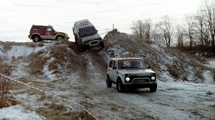 Нужны люди с внедорожниками: Свердловский губернатор призвал жителей на помощь