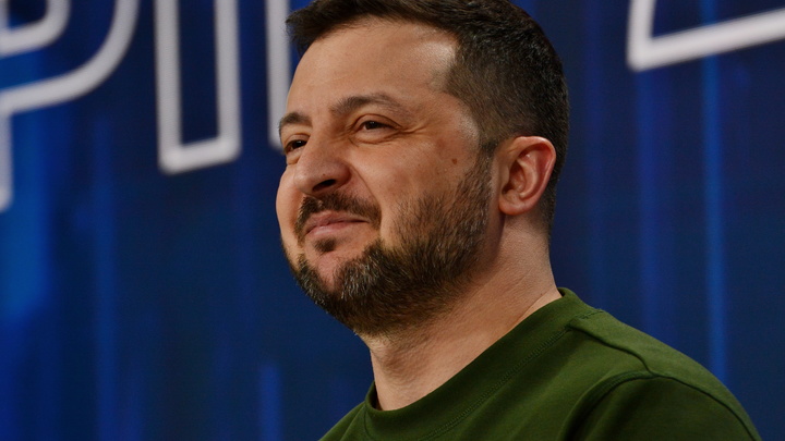 Клоун без короны: Политолог лаконично описал новый статус Зеленского