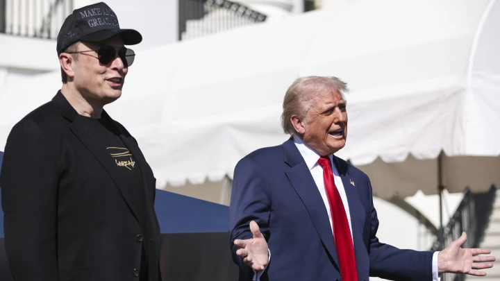 Илон! Эти твои наезды: На похоронах Чарли Кирка Трамп встретил заклятого друга - состоялся непростой разговор