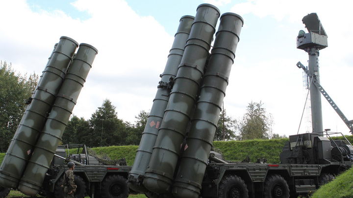 Белорусские войска ПВО приведены в повышенную боевую готовность — Лукашенко
