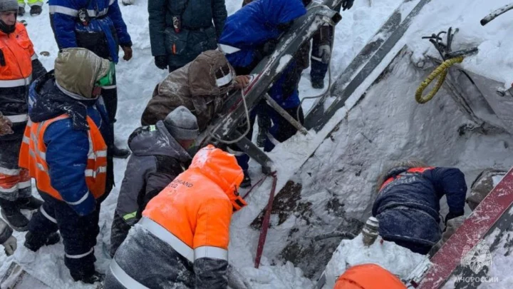 В МЧС Камчатки рассказали, как мужчина смог сутки продержаться под лавиной