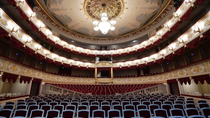 В Малом театре разместили останки самолёта, построенного на деньги коллектива во время Великой Отечественной войны