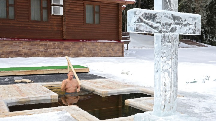 Картинки Норкина заставили американца грозить в прямом эфире: Майк, ты же лапочка!